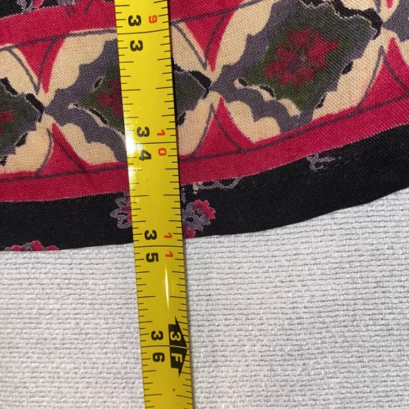 Staring at stars women’s cold shoulder black and pink floral dress size XS - Picture 7 of 9